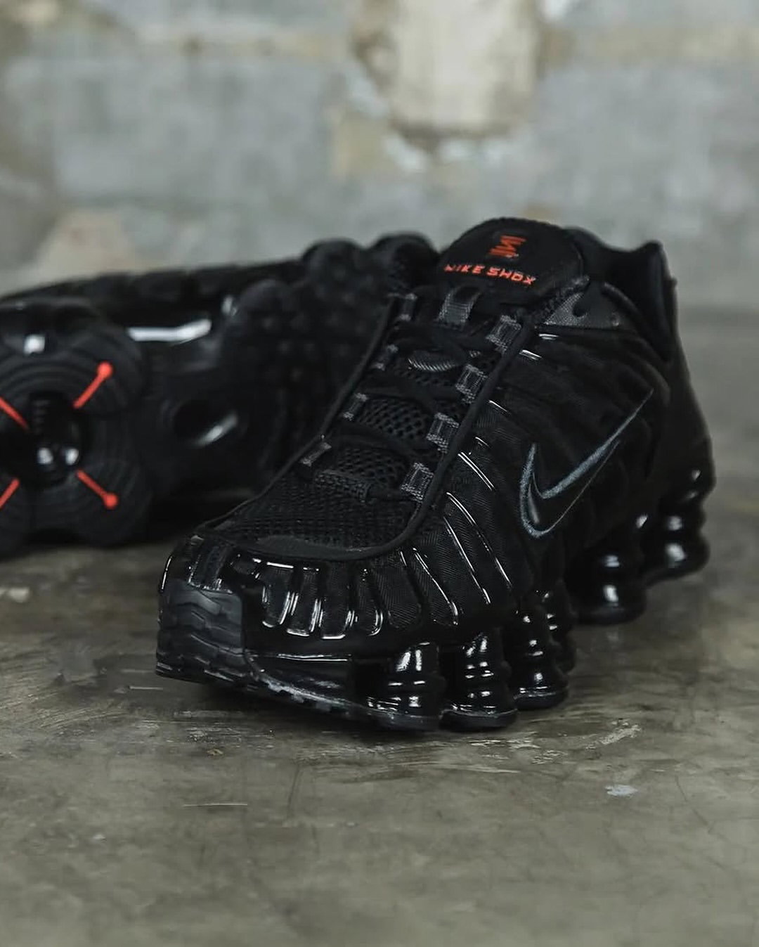 Nike Shox TL “Metallic Black” 🖤⚙️_1