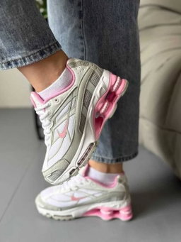 Nike x Supreme Shox Ride 2 SP “White/Pink” 🤍💗