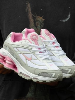 Nike x Supreme Shox Ride 2 SP “White/Pink” 🤍💗