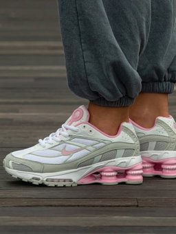 Nike x Supreme Shox Ride 2 SP “White/Pink” 🤍💗