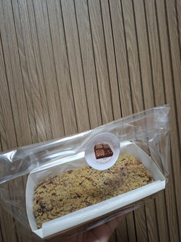 Banana Crumb Cake (Small) 