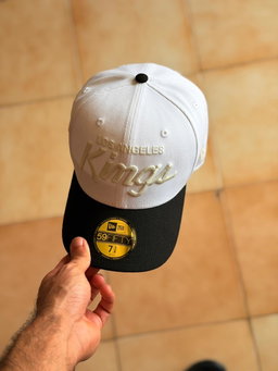 59FIFTY - Los Angeles Kings Crossed Hockey Sticks Glow in the Dark
