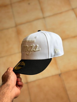 59FIFTY - Los Angeles Kings Crossed Hockey Sticks Glow in the Dark