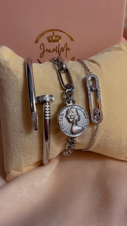 Regal Stack