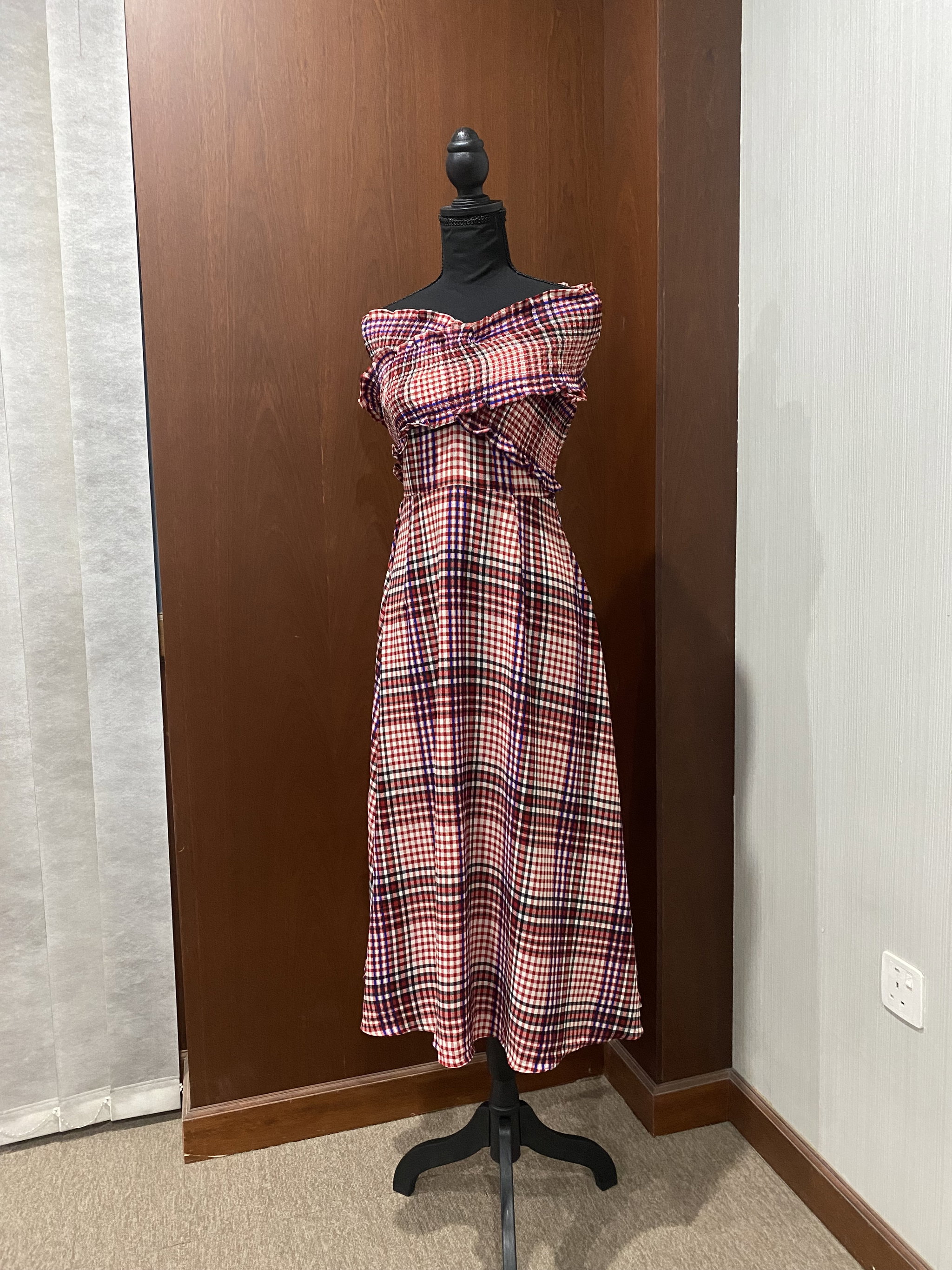 Ladies Dress_0