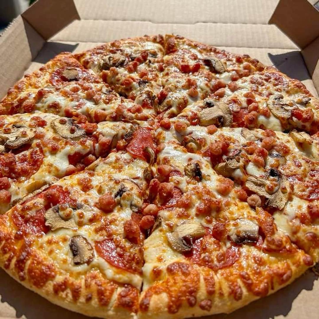 MUSHROOM PIZZA
