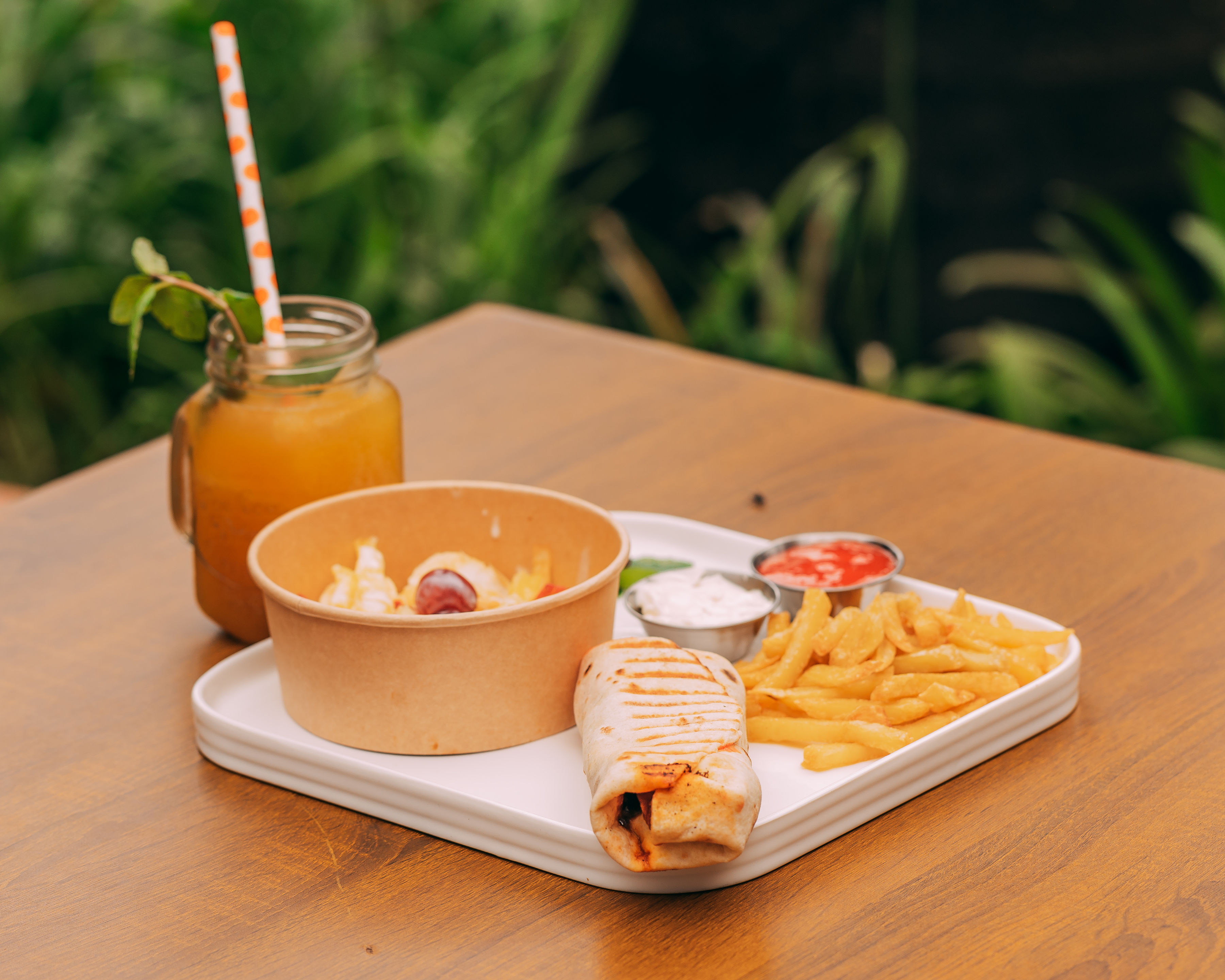 Pick & Roll | Chicken Wrap + Fries_2