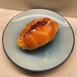 Cream Cheese & Bacon Bits Shiopan
