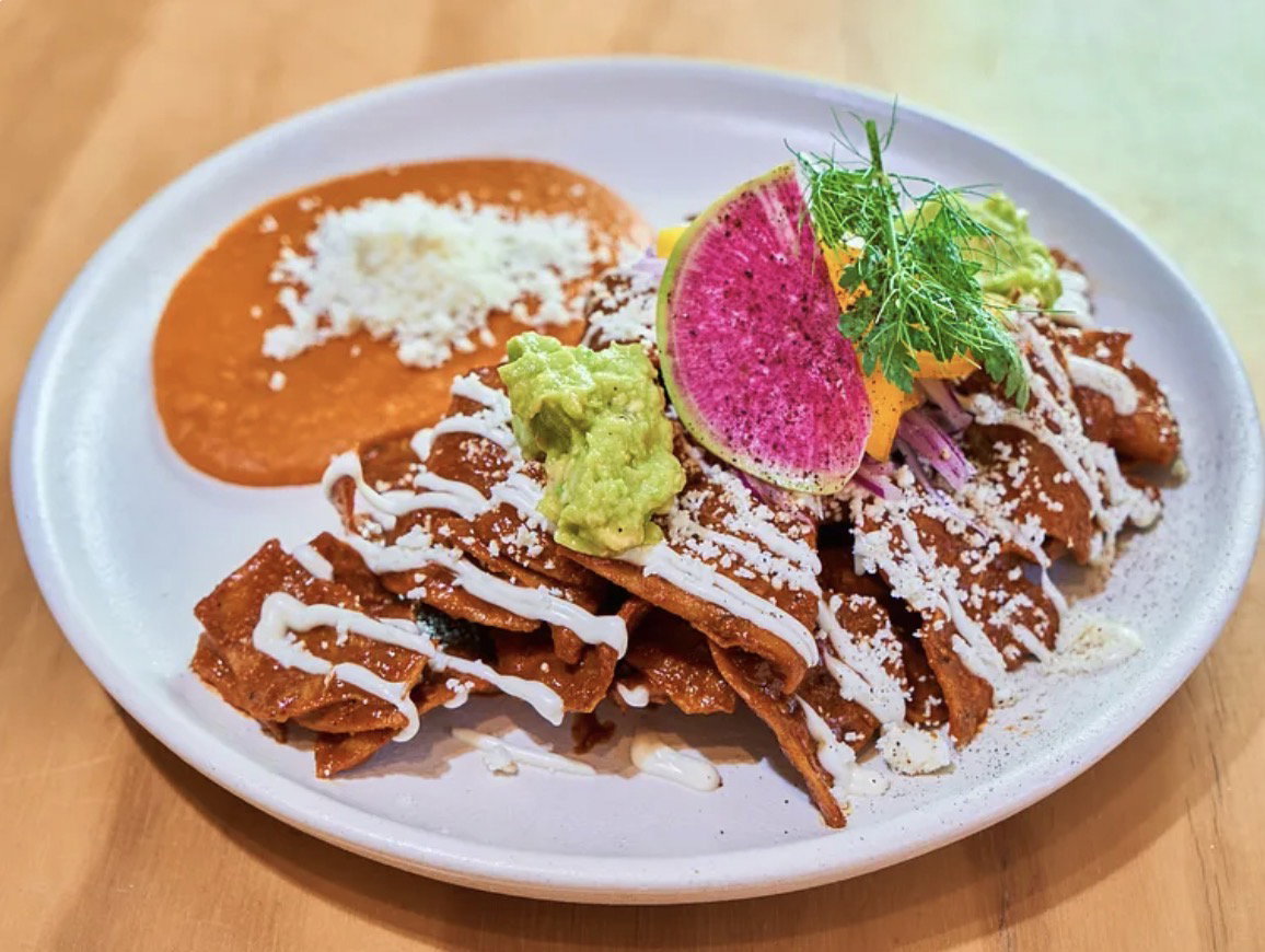 Chilaquiles enmolados. _0