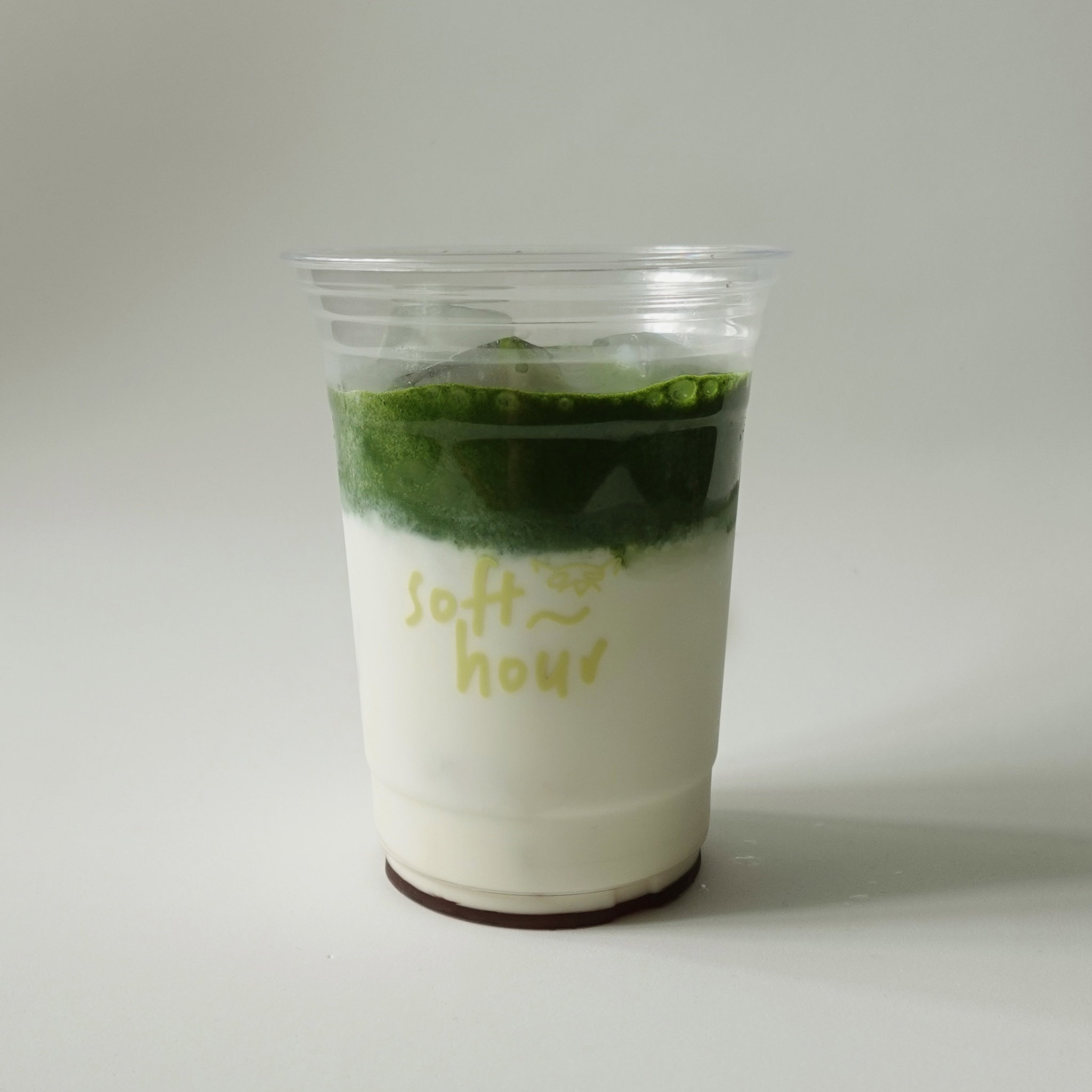 iced earl grey whisper matcha latte_0