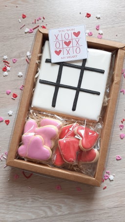 7. TIC TAC TOE