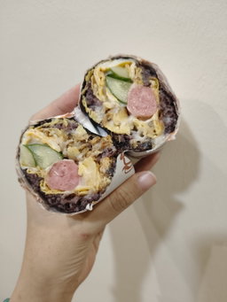 台湾香肠紫米饭团