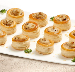 MINI VOL AUX VENTS Mushroom, Parmesan & Caramelised onions