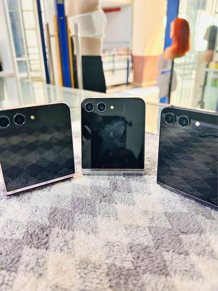 Samsung Z Flip 5_3