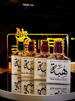 باك العطور – 2000 دج