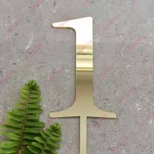 NUMBER TOPPER 01