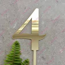 NUMBER TOPPER 04_0