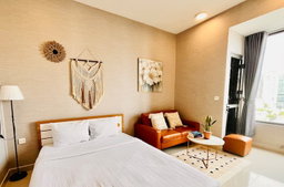 Hmm Staycation | RiverGate Residence Apartment District 4