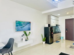 Hmm Staycation | RiverGate Residence Apartment District 4