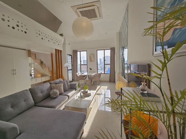 Hmm Staycation | RiverGate Residence Apartment District 4_1