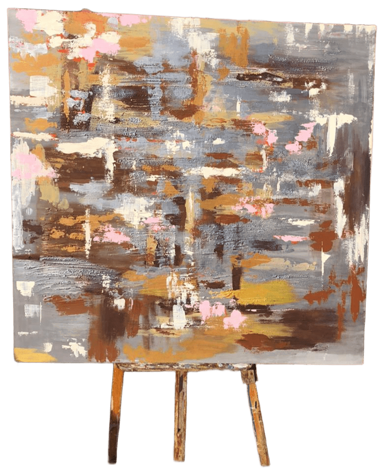 Quadro abstrato, fundo cinza com espatulados de tons marrom e, toques de dourados e prateados