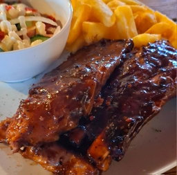 500g Spare Ribs chips & salad