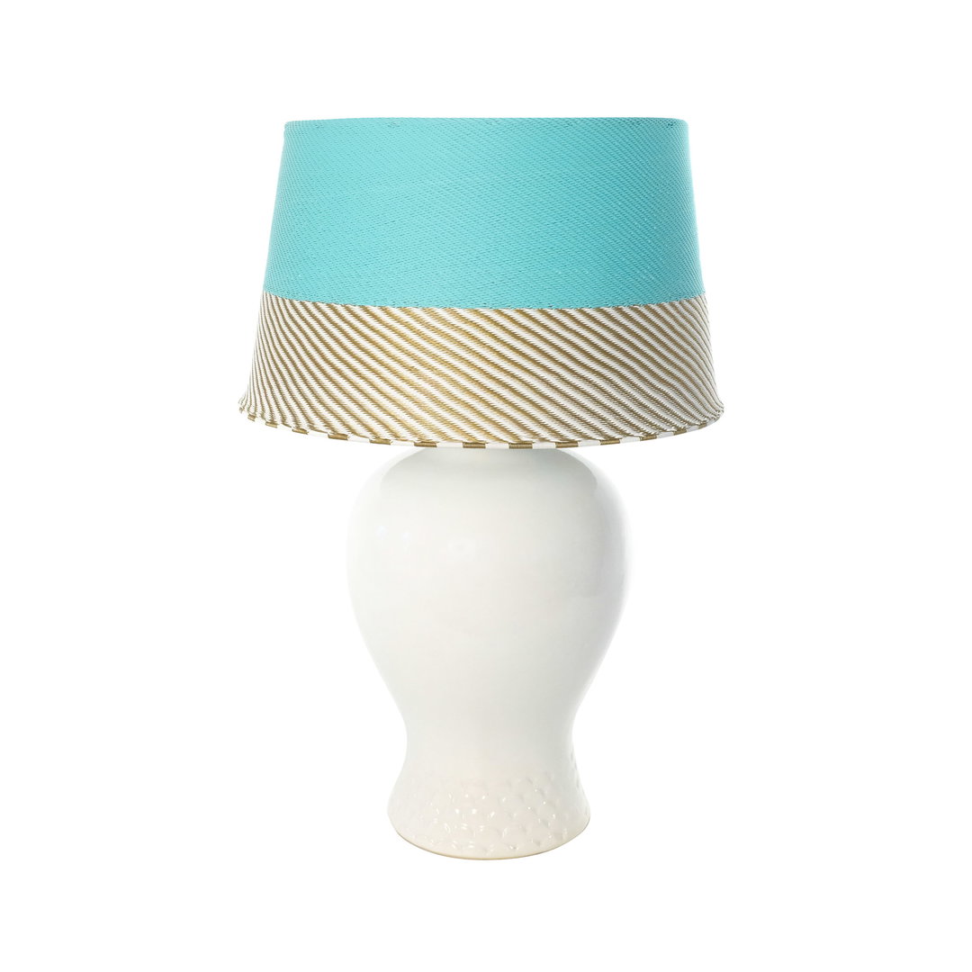 Home Artist – Golden Embrace Lampstand