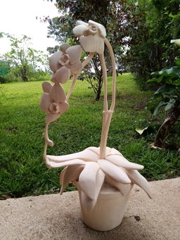 Hohodza Orchid flower sculpture