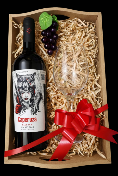 CAPERUZA EN EDICION ESPECIAL