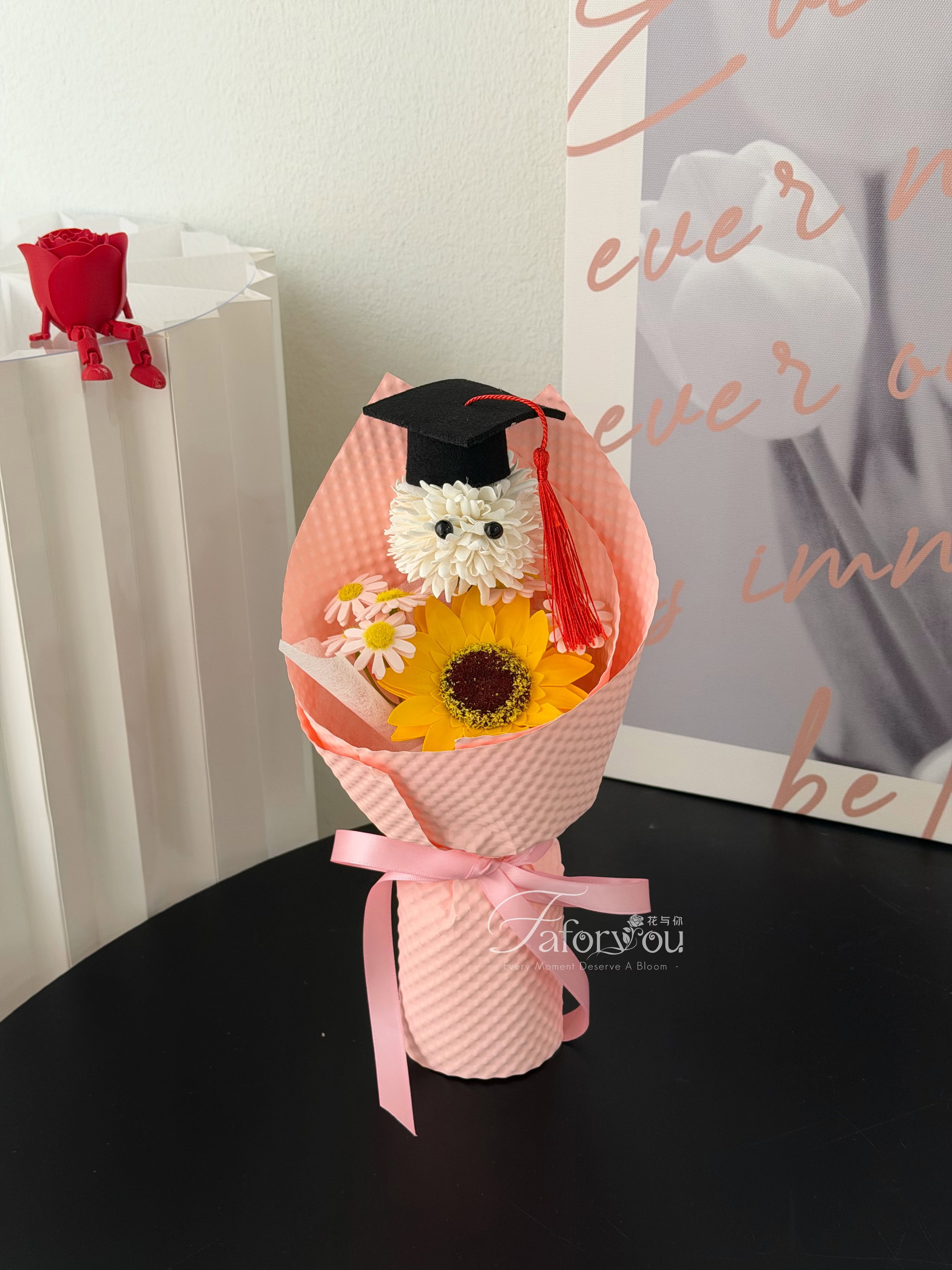 (GP026) Graduation Ping Pong Sunflower Bouquet   _0