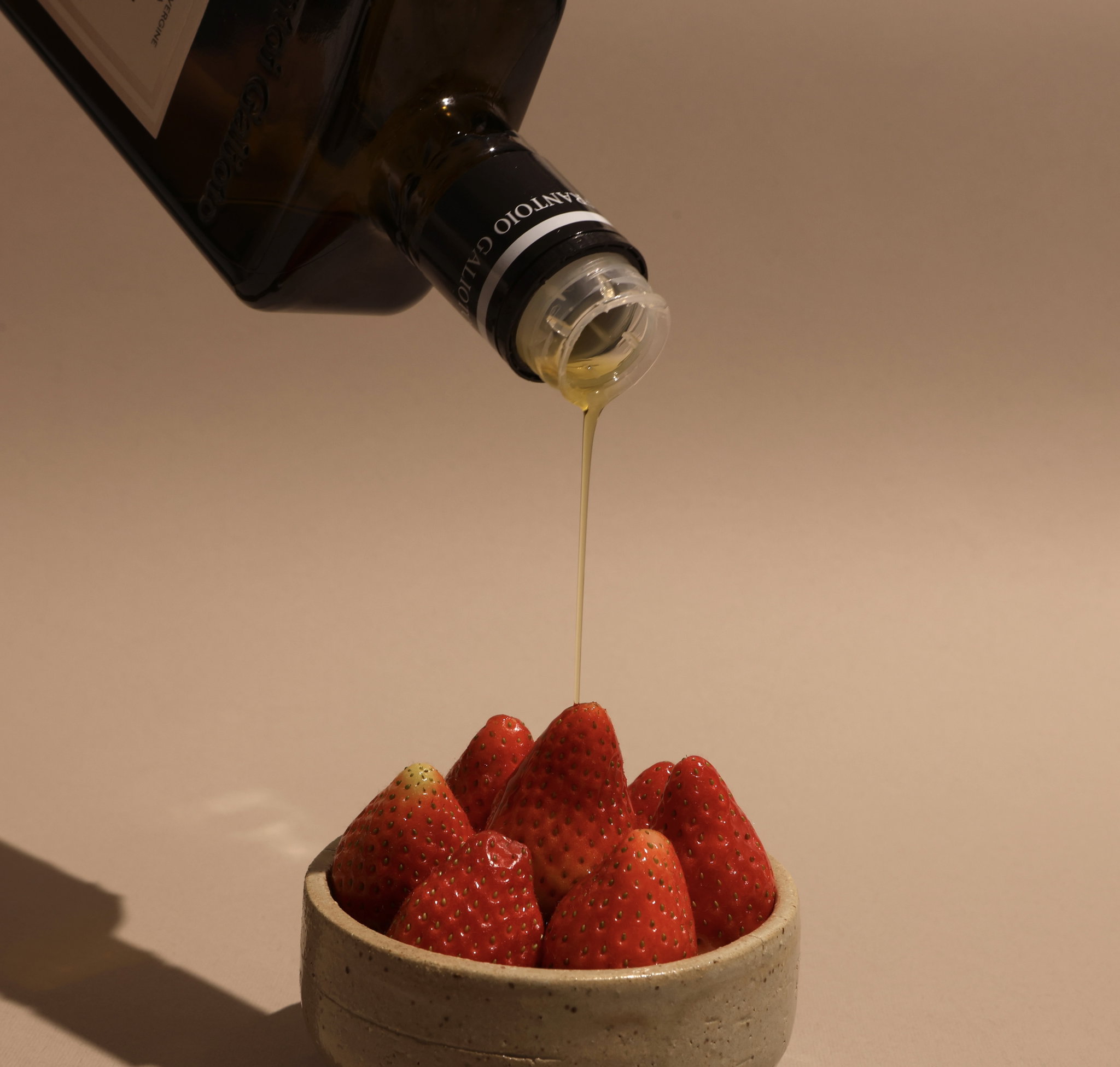 Extra Virgin Olive Oil and Strawberry _1