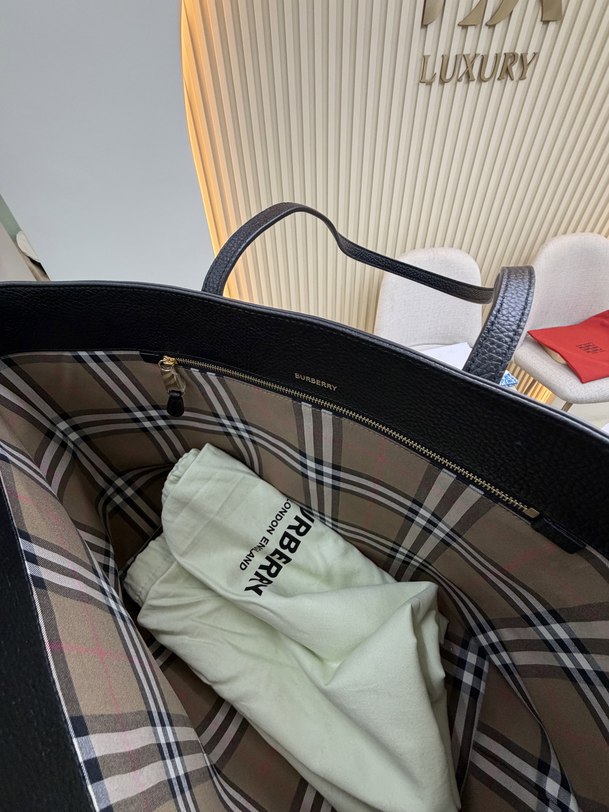 Bolsa Burberry tote clássica _6