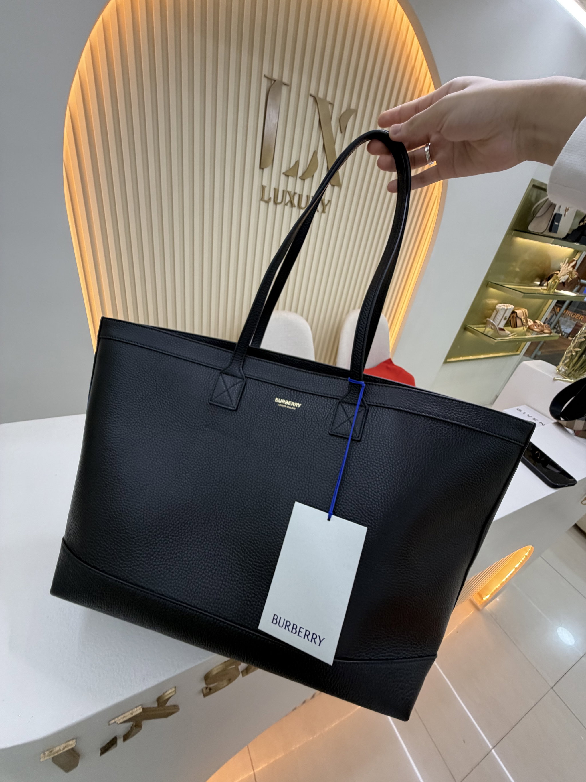 Bolsa Burberry tote clássica _4