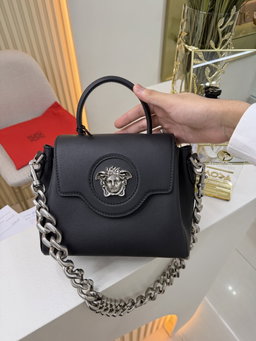 Bolsa Versace lá medusa silver hardware 