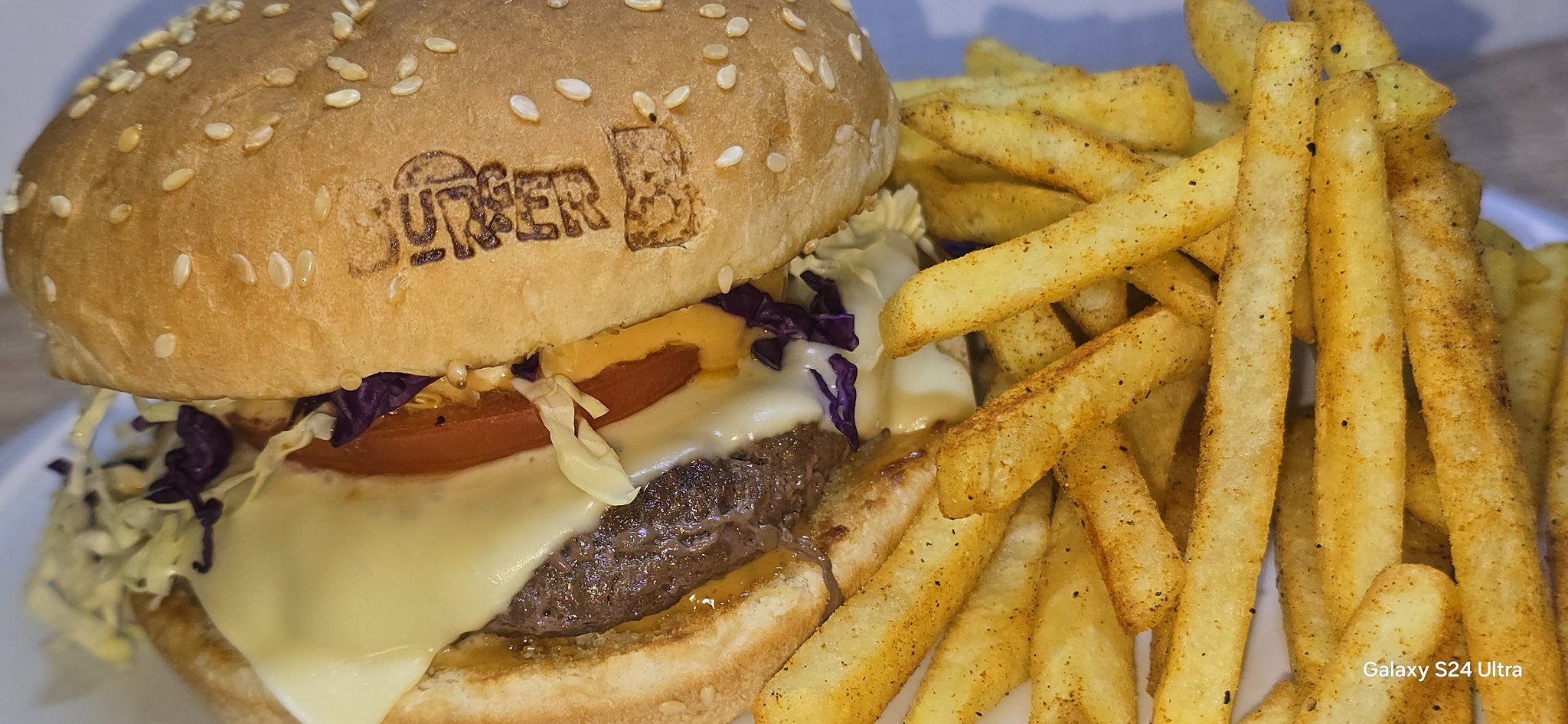 The B Lamb Burger_0