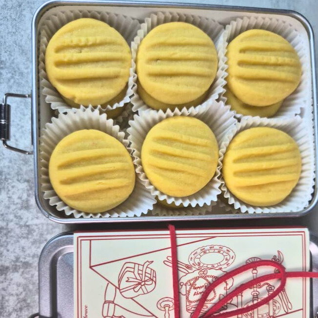 German Butter Cookies (Classic Buttergebäck)_4