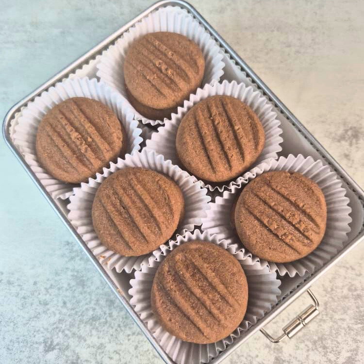 Cocoa Butter Cookies