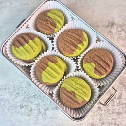 Mix of Matcha & Chocolate Butter Cookies