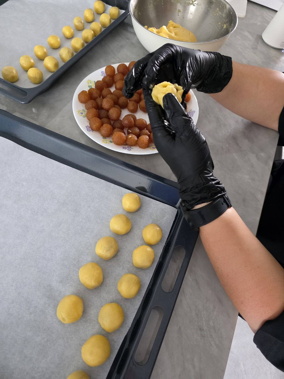 Pineapple Balls (12 pcs) _4