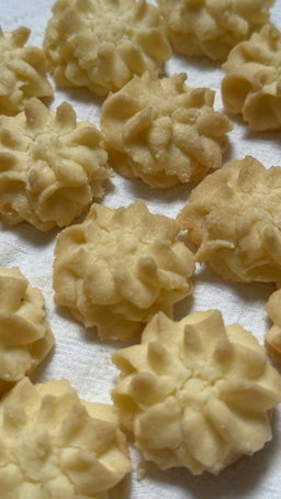 Smooth Butter/Choc Cookies 
