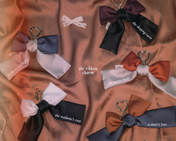 the ribbon charm ♡