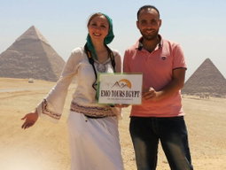 Half day tour to Giza Pyramids and sphinx ( Group Tour )