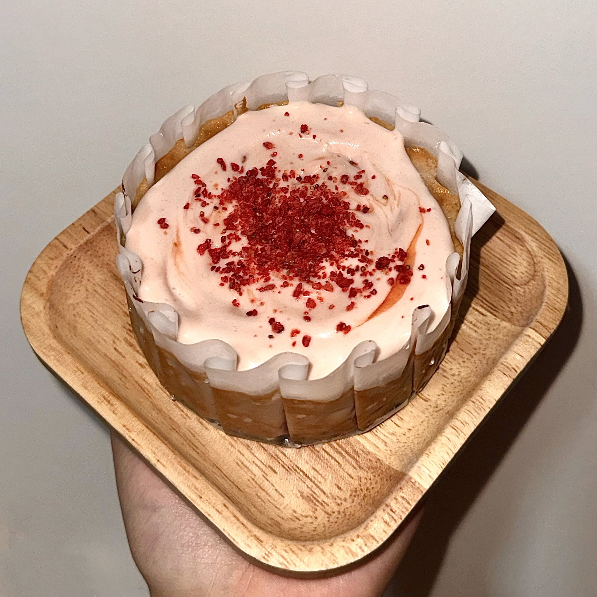 strawberry basque cheesecake _0