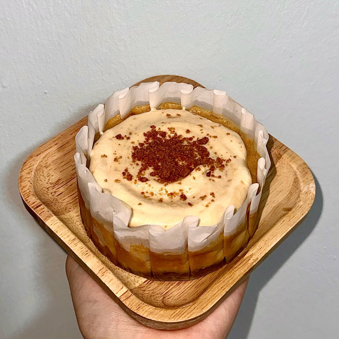 biscoff basque cheesecake