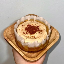 biscoff basque cheesecake