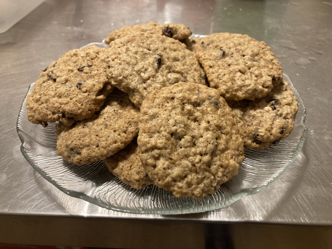 Sourdough Oatmeal Craisins Cookies עוגיות מחמצת שיבולת שועל עם חמוציות