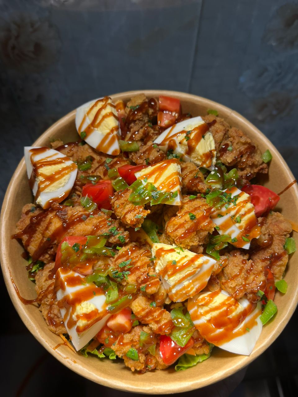 Crispy chicken tenders with hard boiled egg & brown sauce salad(Tuesday- Friday)_0