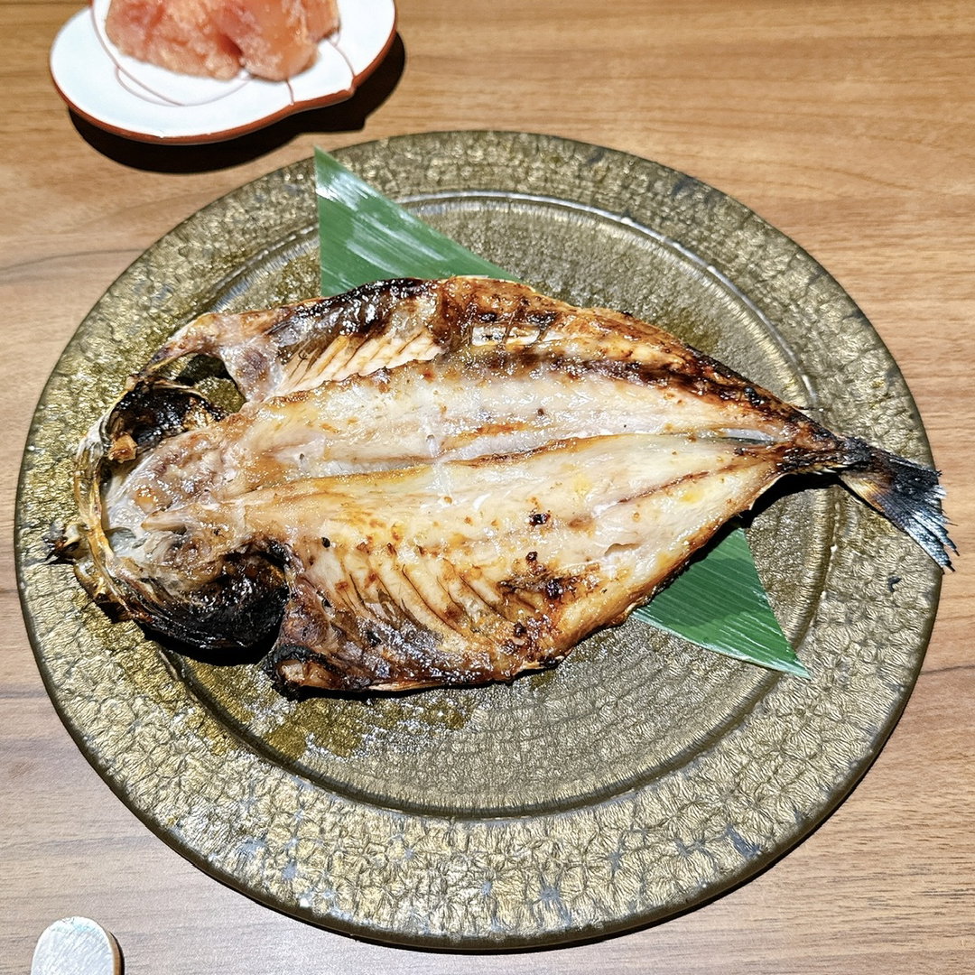 アジ開き 2P  Split Horse Mackerel (2pcs)