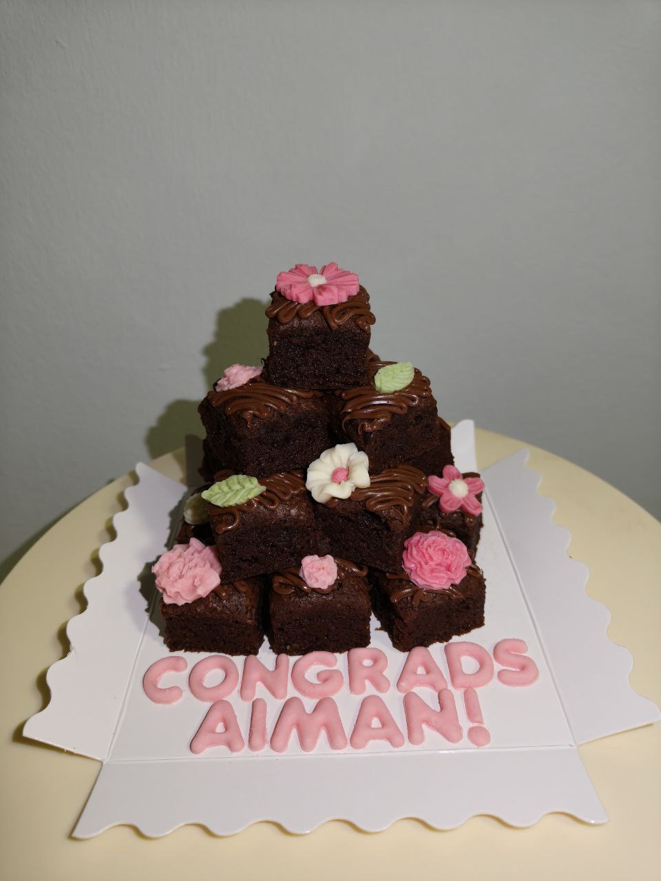16pc Tower/Tray (4 inch)_0