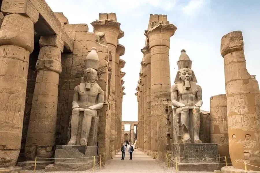Luxor Day Tour to East and West Bank – Valley of the Kings, Karnak & Hatshepsut_0